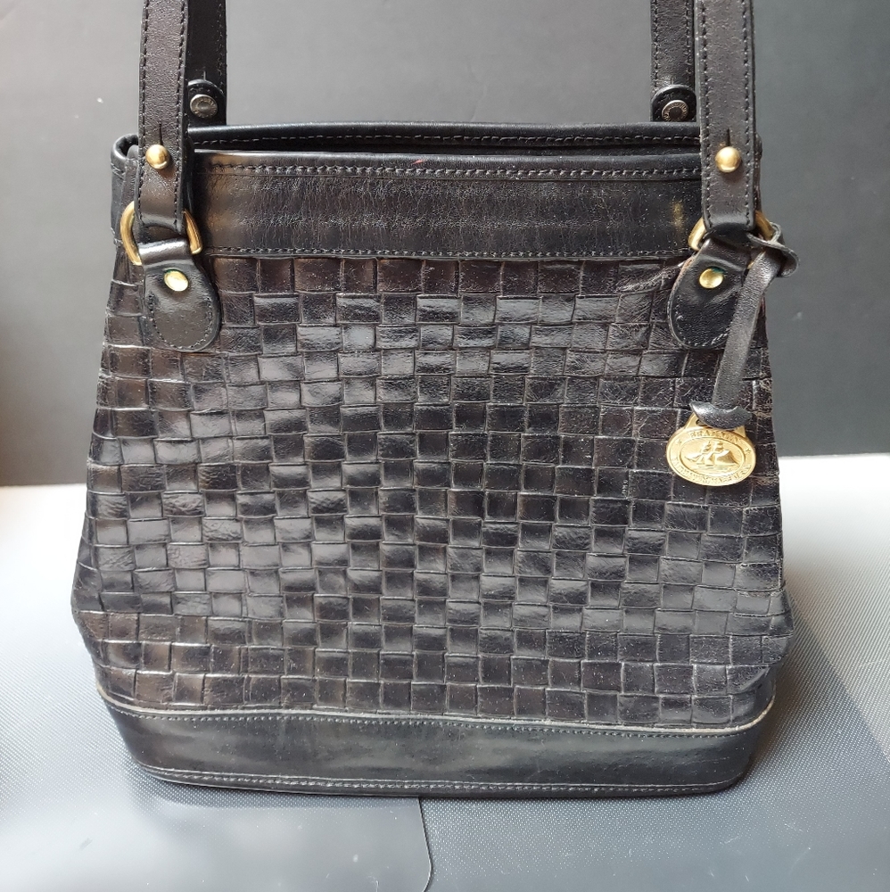 Brahmin vtg black leather weave shoulder bag
